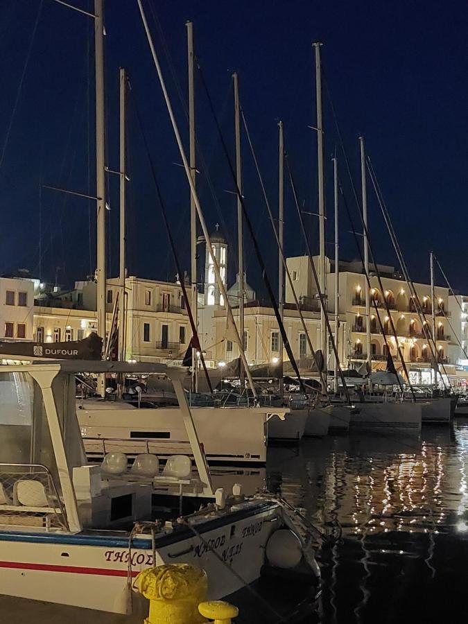 Вілла G-House Of Tinos Екстер'єр фото